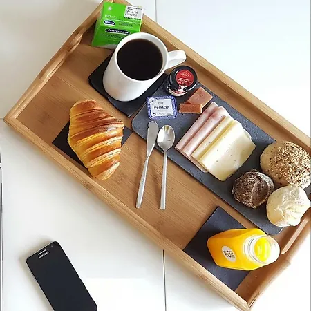 Casa Do Poeta & Guitarra By Pch * Porto