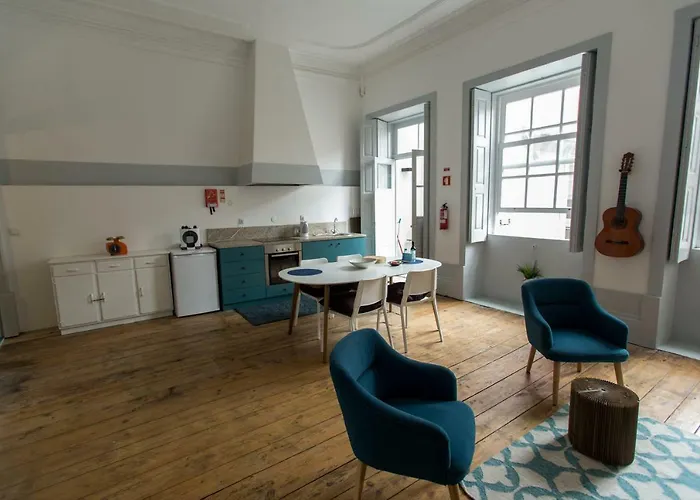 Casa Do Poeta & Guitarra By Pch *