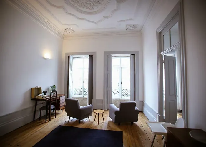 Casa Do Poeta & Guitarra By Pch Oporto