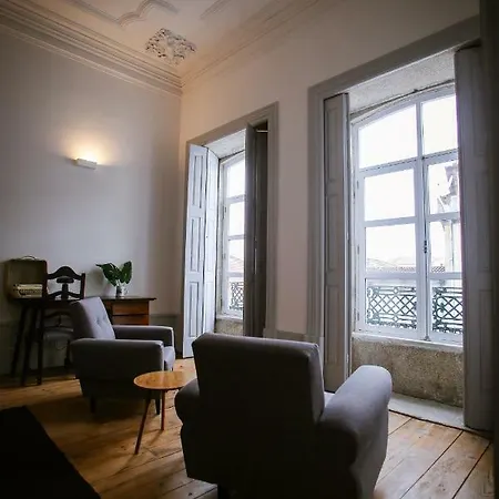 Casa Do Poeta & Guitarra By Pch פורטו
