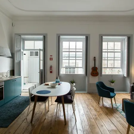 Casa Do Poeta & Guitarra By Pch פורטו